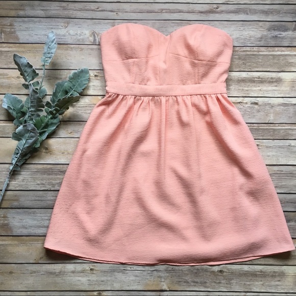 Everly Dresses & Skirts - Everly • Sweetheart Peach Dress
